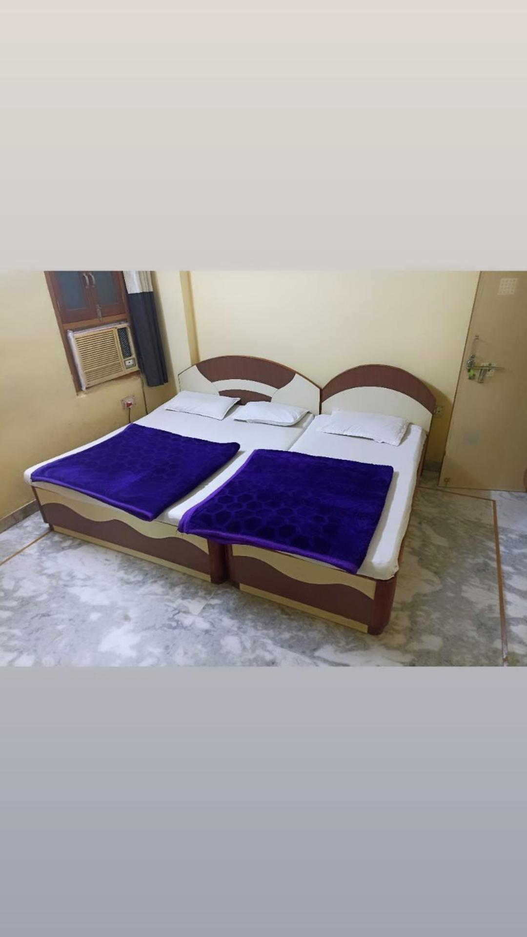Shreeji Arpan Hotel Nāthdwāra Szoba fotó